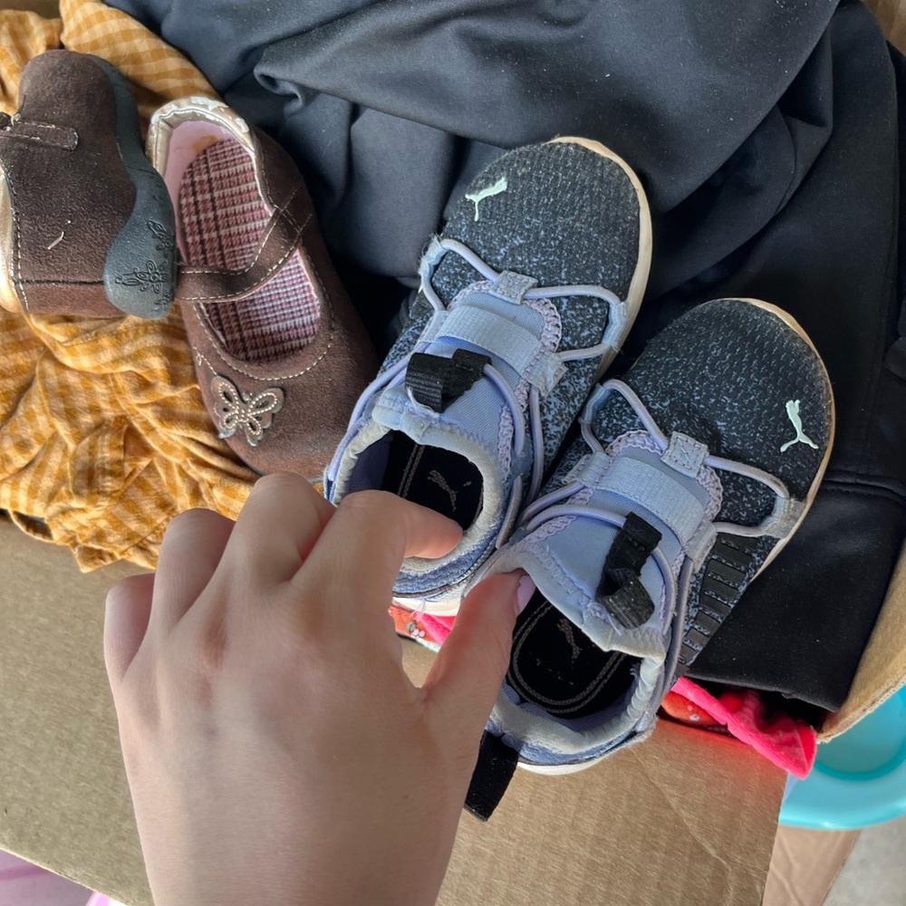 Puma toddler size 5